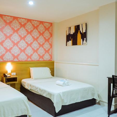 Hotel Juliano Manila Luaran gambar
