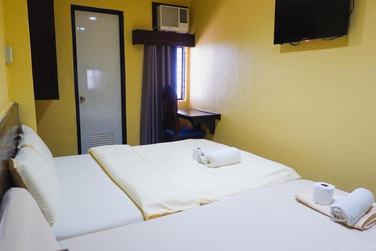Hotel Juliano Manila Luaran gambar