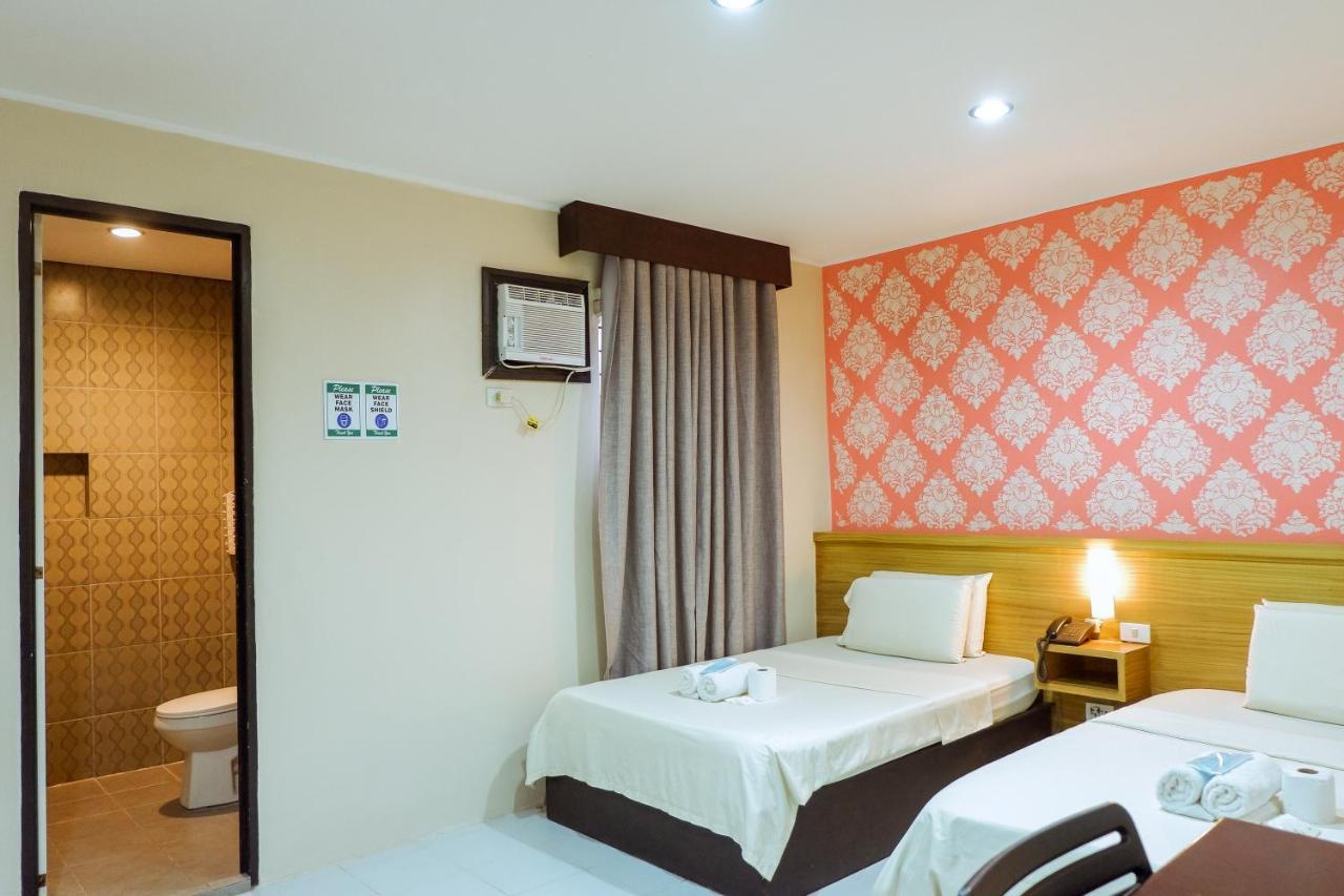 Hotel Juliano Manila Luaran gambar