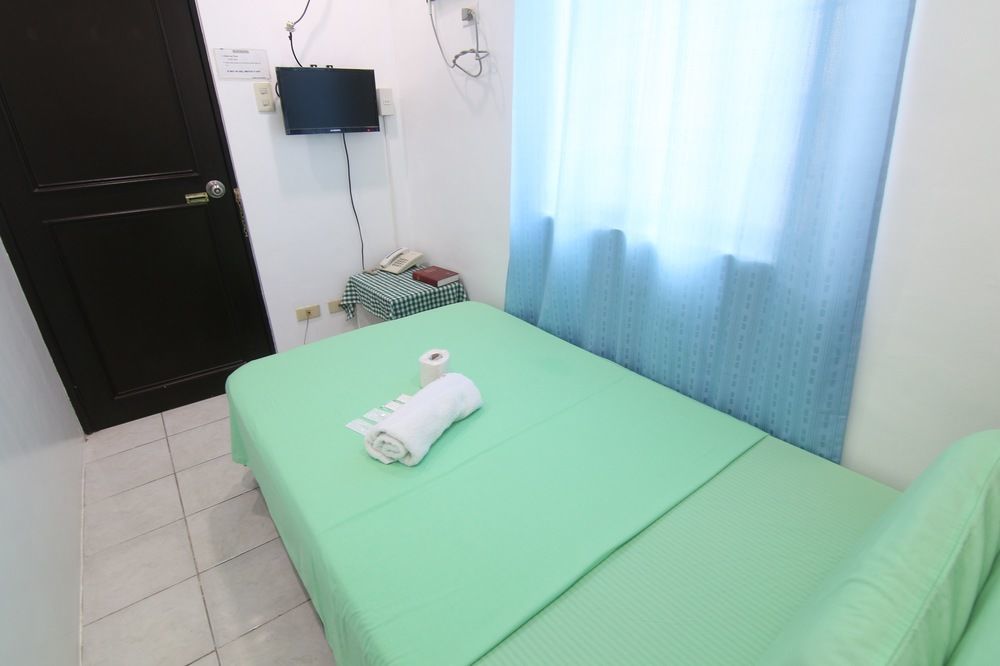 Hotel Juliano Manila Luaran gambar